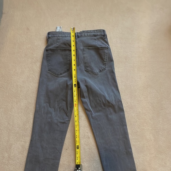 Zara Gray Stretchy skinny Ankle Jeans in size 6 - Picture 8 of 9